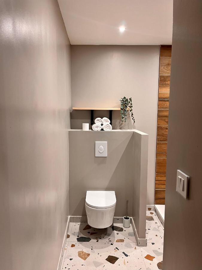 Au Coeur De Hyeres, Ideal Pour Les Couples ! Bagian luar foto