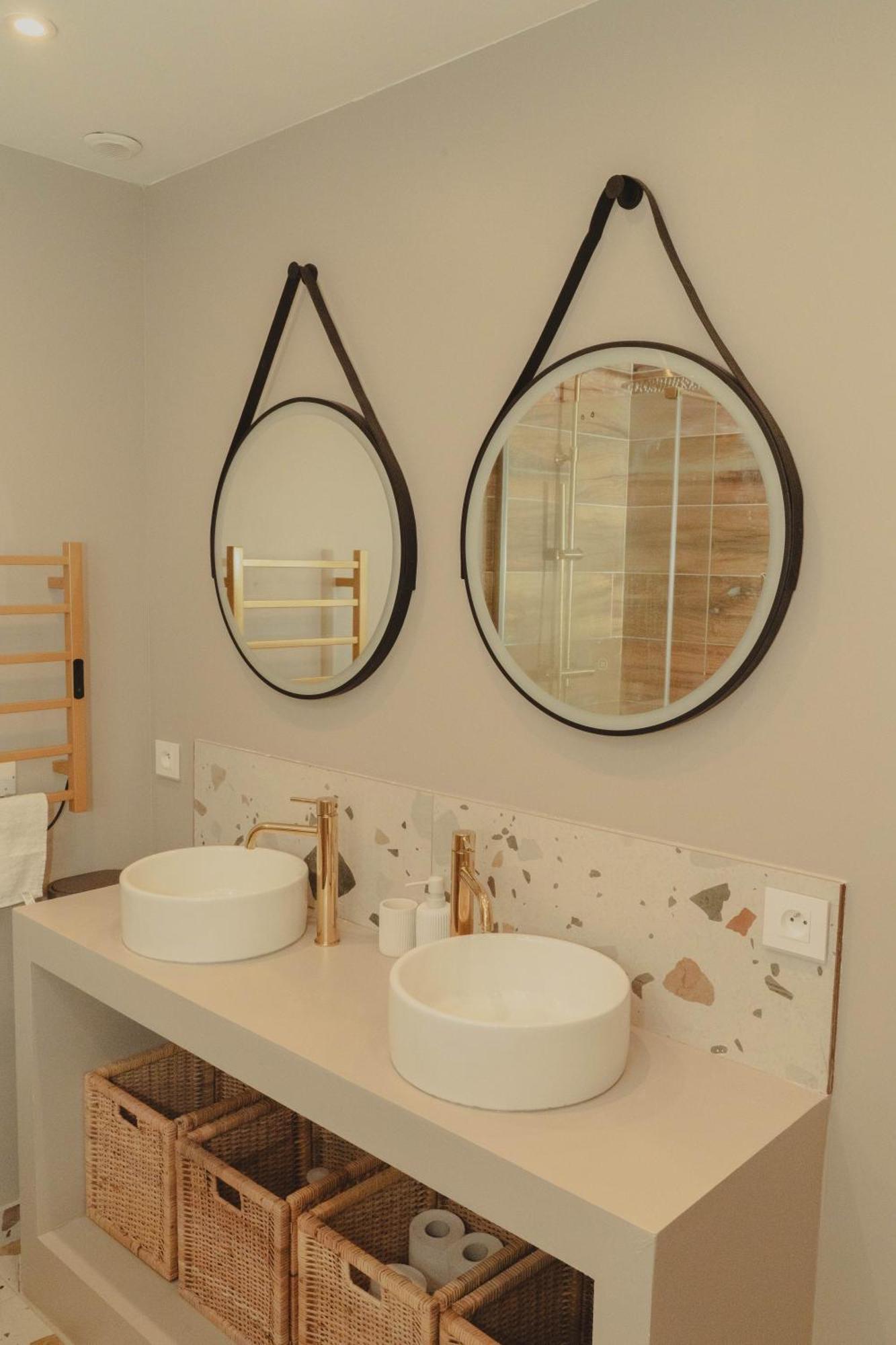 Au Coeur De Hyeres, Ideal Pour Les Couples ! Bagian luar foto