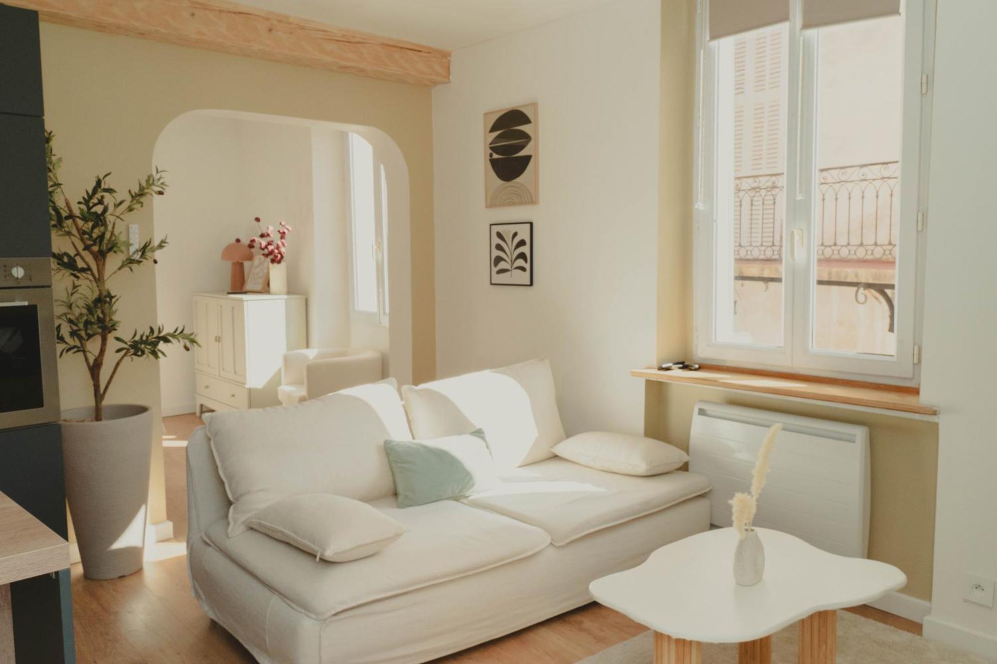 Au Coeur De Hyeres, Ideal Pour Les Couples ! Bagian luar foto